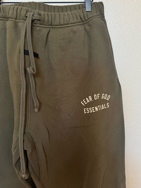 Essentials Fear of God Olive Green Sweatpants